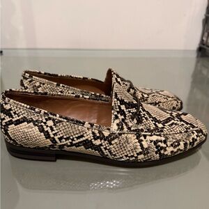 Nordstrom rack Snakeskin Patterned Loafers size 9.5